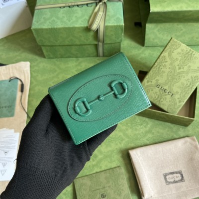  Handbag  Gucci 621887 size 11*8.5*3 cm