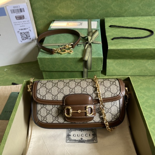  Handbag  Gucci  735178 size 24*13*5 cm