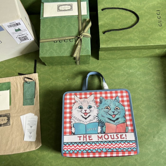  Handbag  Gucci 605614  size 28.5*25*11 cm