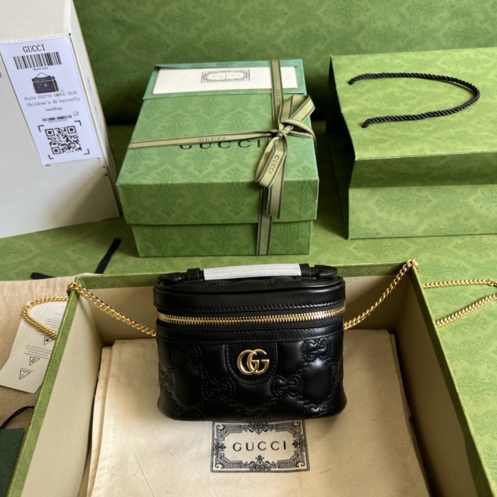 Handbag  Gucci 723770 size 16*10.5*5  cm