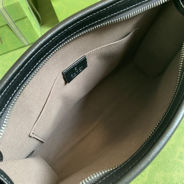  Handbag  Gucci 672956 size  26*20*6 cm