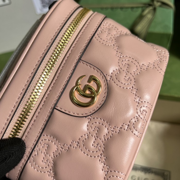  Handbag  Gucci 723770 size 16*40.5*5 cm