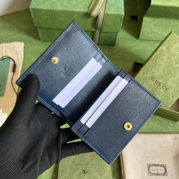  Handbag  Gucci 621887  size  11*8.5*3 cm