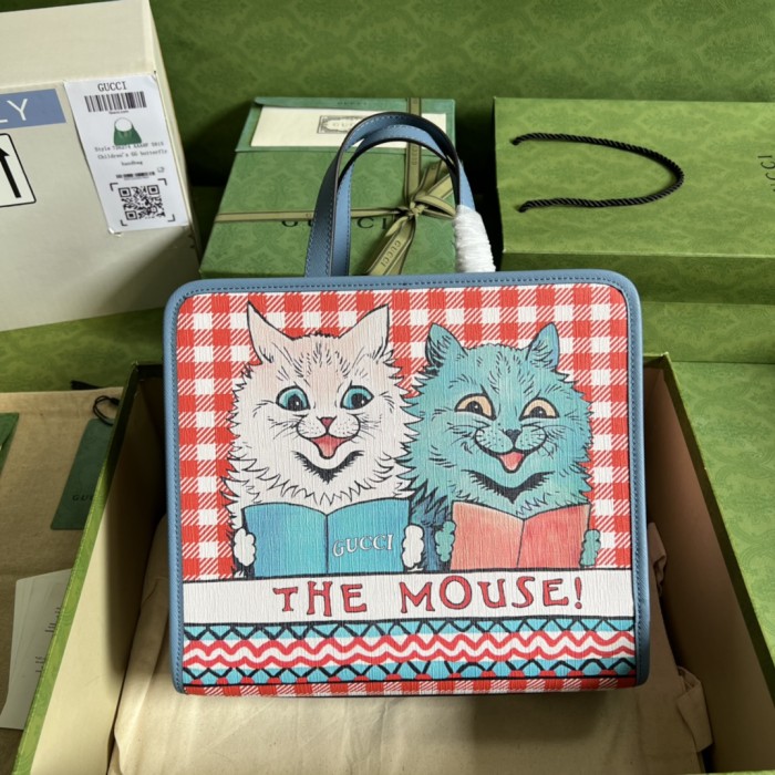  Handbag  Gucci 605614  size 28.5*25*11 cm