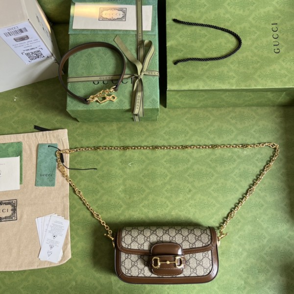  Handbag  Gucci  735178 size 24*13*5 cm