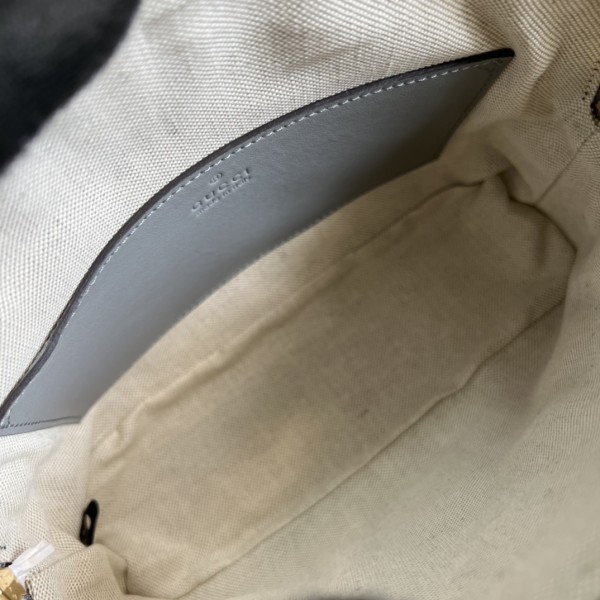 Handbag Gucci 702229 size 23.5*19*8 cm