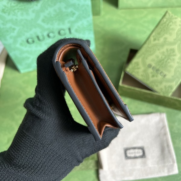  Handbag  Gucci 723786 size 11x*8.5*3 cm