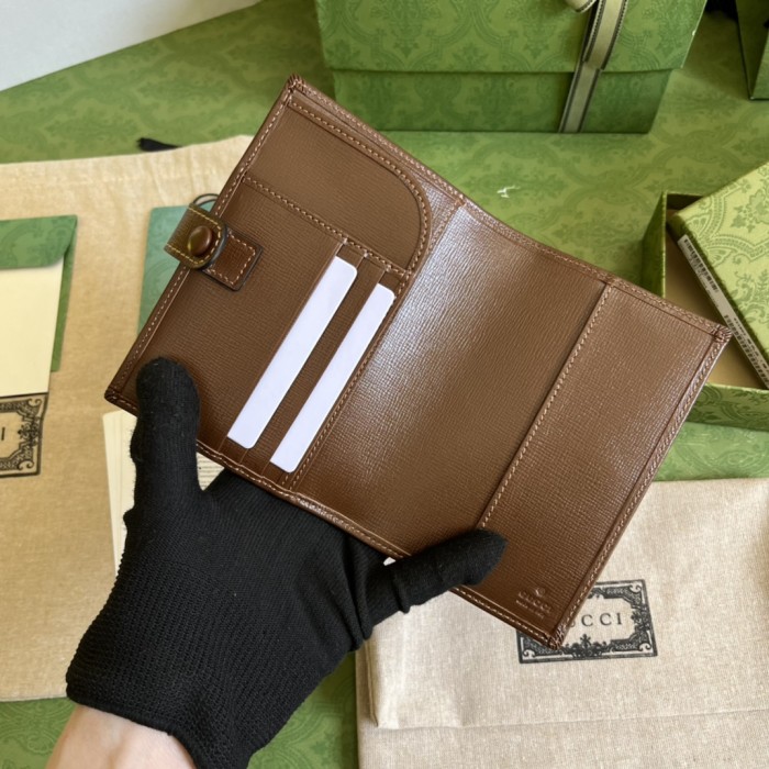  Handbag  Gucci 724562 size 10.5*14.5 cm 