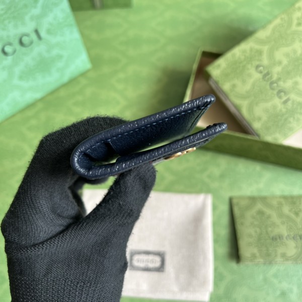 Handbag  Gucci  706853 size  7*10.5 cm