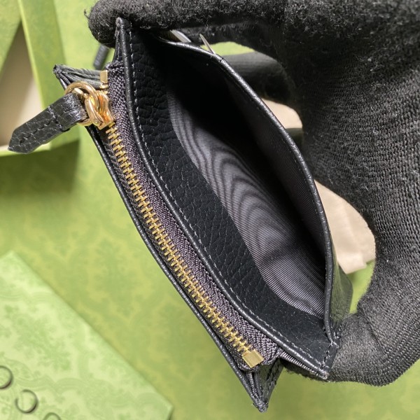  Handbag  Gucci 574804 size 12*8*3 cm