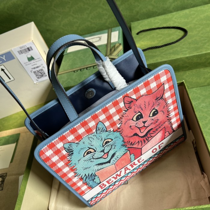  Handbag  Gucci 630542 size 28.5*25*11 cm