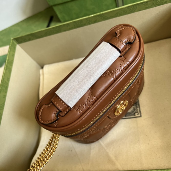  Handbag  Gucci  723770 size 16*10.5*5  cm