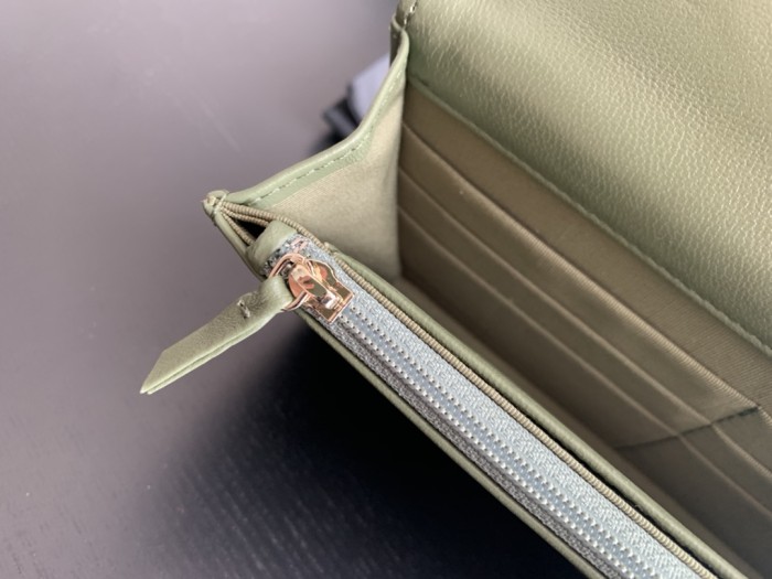  Handbag  Chanel 0957 size 19 cm 