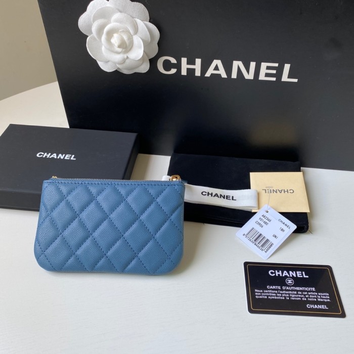  Handbag  Chanel A82365 size 15*8.5 cm