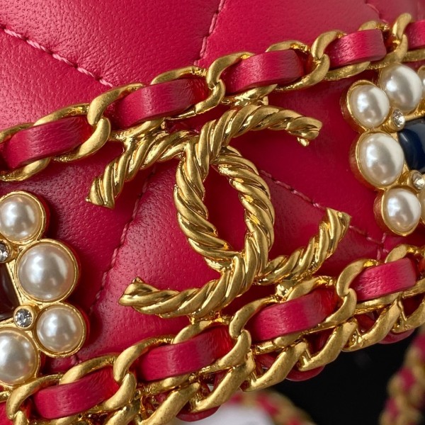  Handbag  Chanel AP2257 size 15x9x9 cm