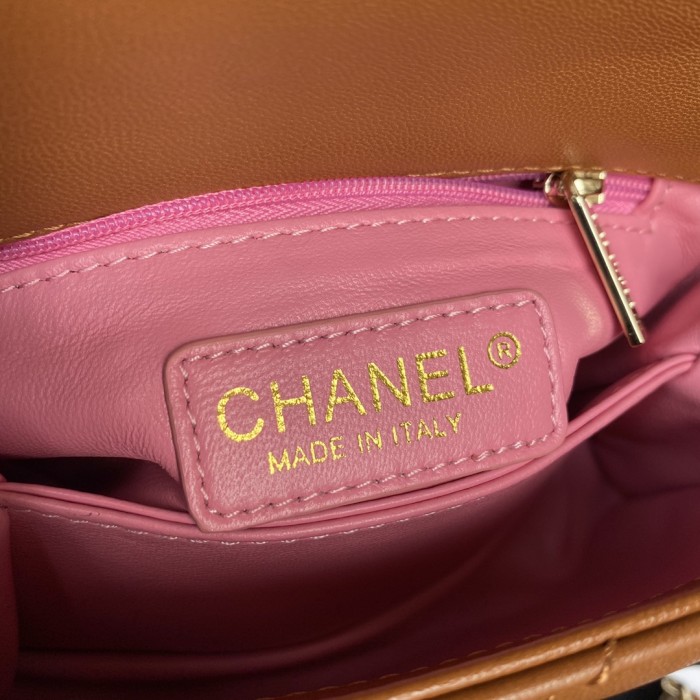  Handbag Chanel 𝟐𝟖𝟑𝟎𝟎 size 𝟏𝟑*𝟏𝟗*𝟗 𝐜𝐦