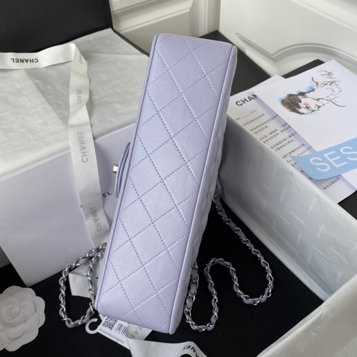  Handbag  Chanel A01112 size  15.5x25.5x6.5 cm