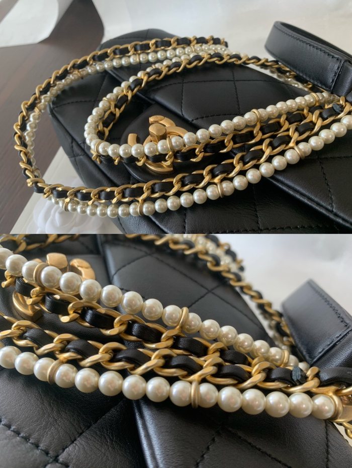  Handbag Chanel AS2210 size  20 cm