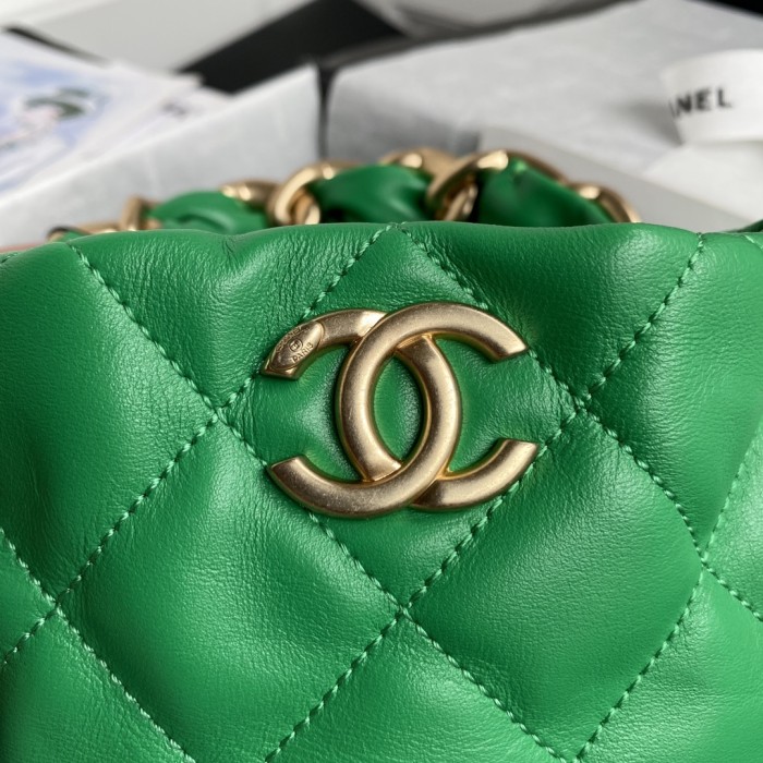  Handbag Chanel AS2390 size 19*16*13 cm