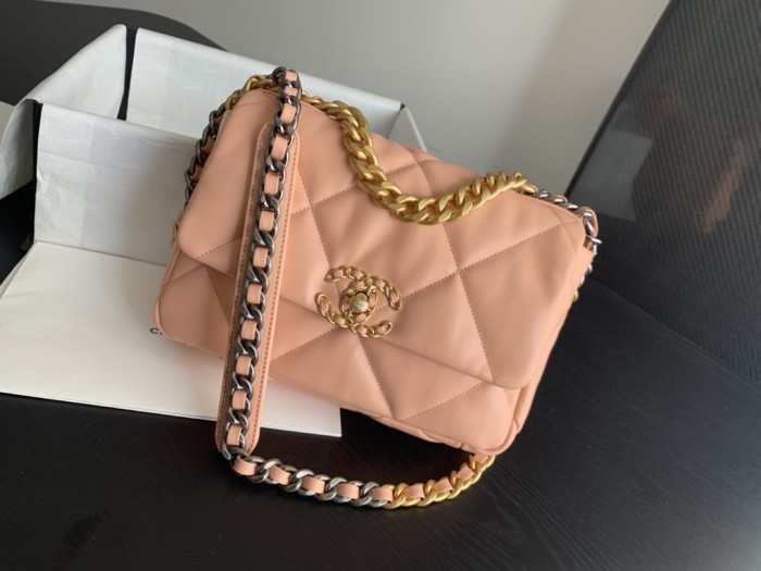  Handbag  Chanel 1160  size 26cmx16cmx9 cm