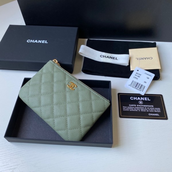  Handbag  Chanel A50168  size 14*10*1 cm 