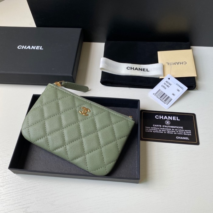  Handbag  Chanel A82365 size 15*8.5 cm