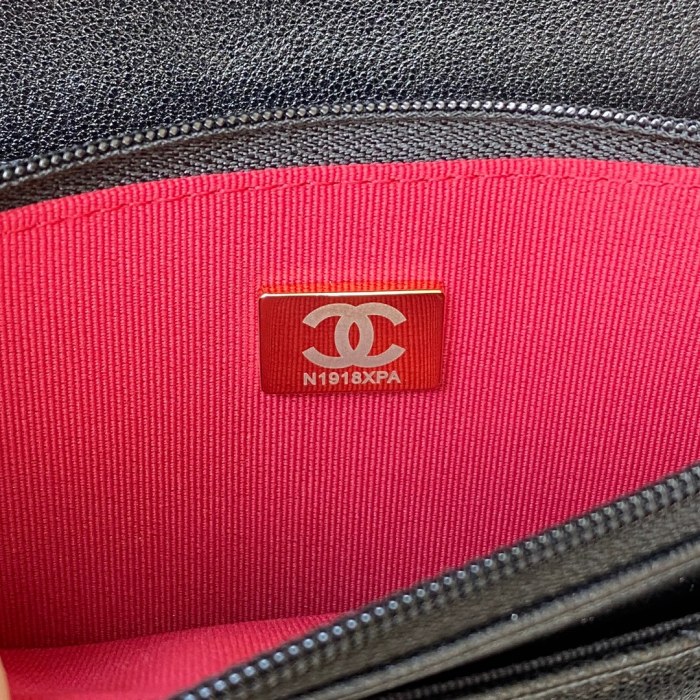  Handbag  Chanel  size  19 cm
