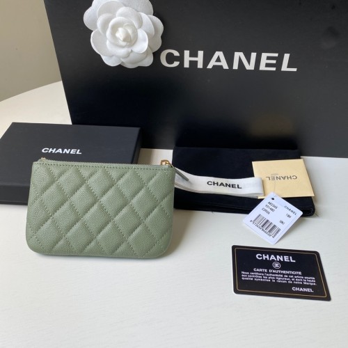  Handbag  Chanel A82365 size 15*8.5 cm