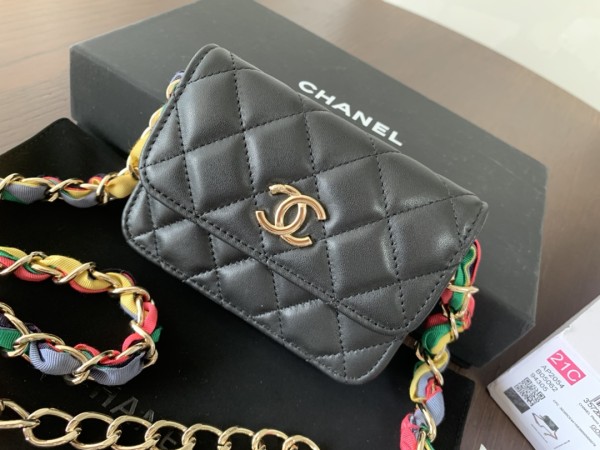 Handbag Chanel 2054  size  12cmx9 cm