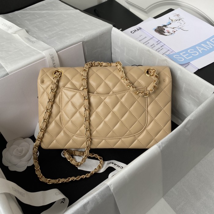 Handbag  Chanel  A01112 size 15.5x25.5x6.5 cm