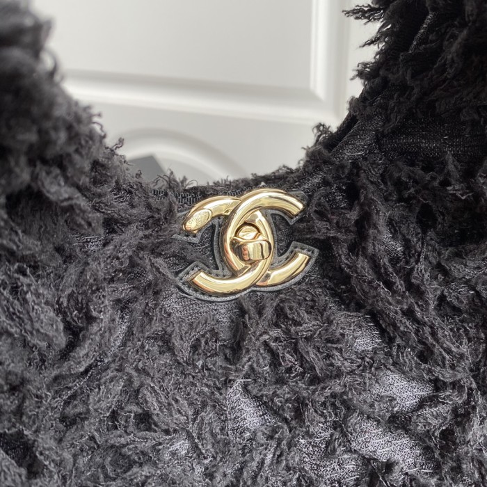  Handbag Chanel AS2292 size 45×34×20 cm