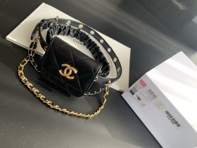  Handbag  Chanel  AP2553 size 7cmx8cmx3 cm