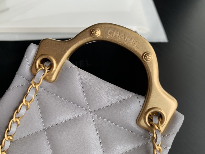  Handbag  Chanel 2271 size 12 cm