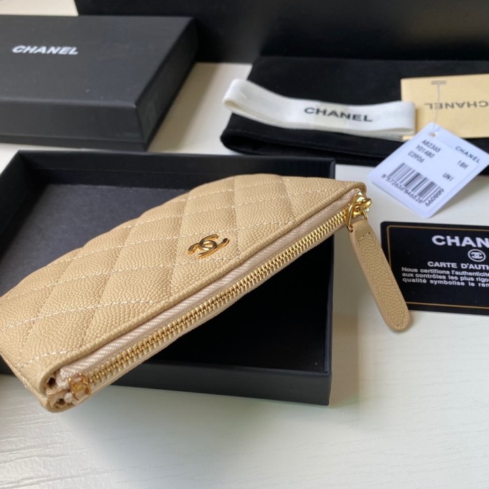  Handbag  Chanel  size 15*8.5 cm