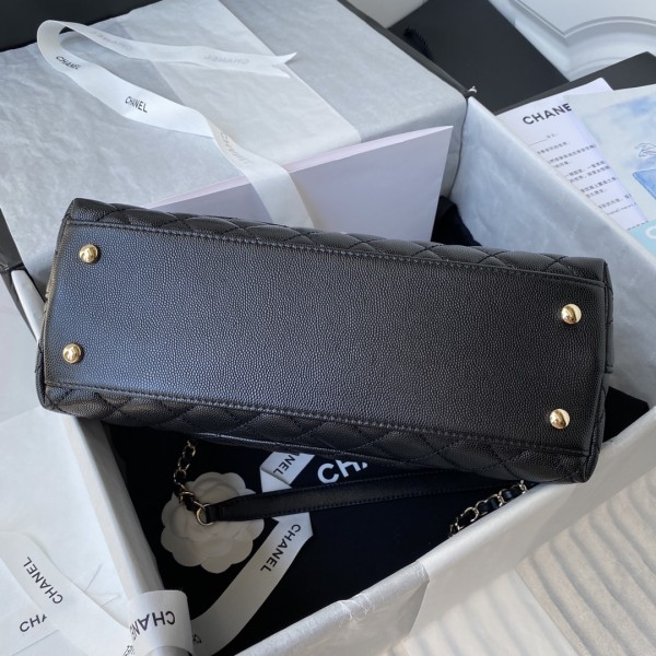  Handbag  Chanel 92991 size 28 cm