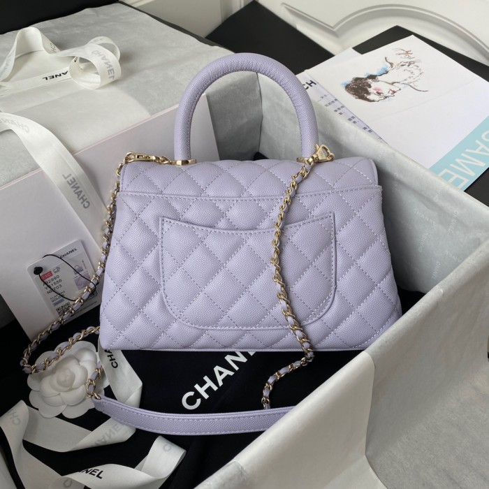  Handbag  Chanel   92990  𝑠𝑖𝑧𝑒 23 cm