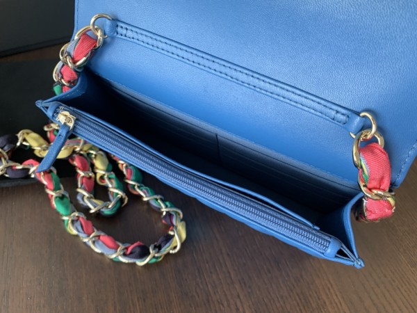  Handbag  Chanel 2022 size 19 cm 