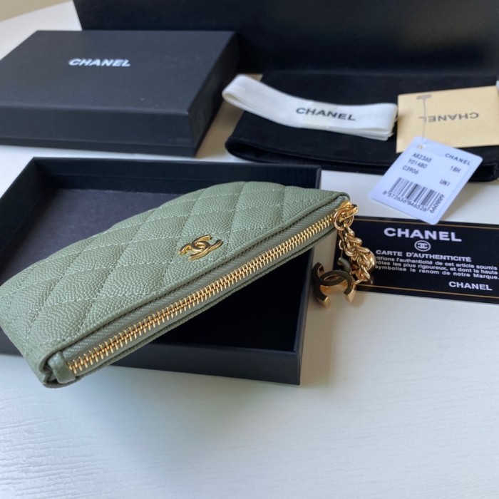  Handbag  Chanel A50168  size 14*10*1 cm 