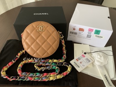 Handbag Chanel 2055 size 12cmx12cmx4.5 cm
