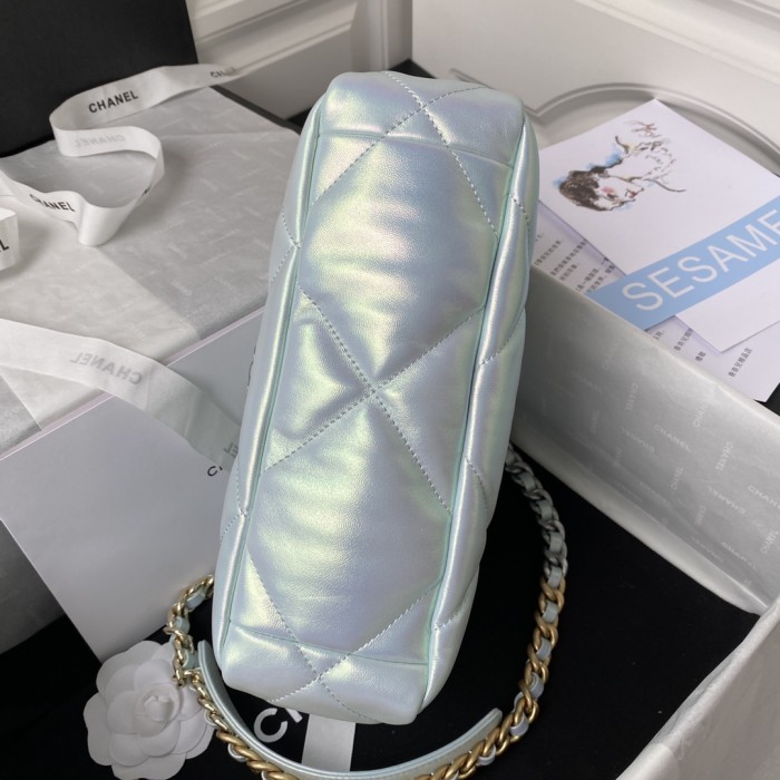  Handbag  Chanel  size 26 cm