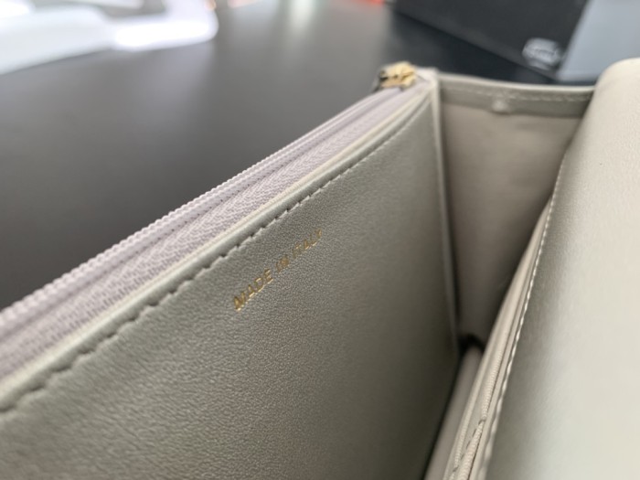  Handbag  Chanel 0957 size 19 cm  