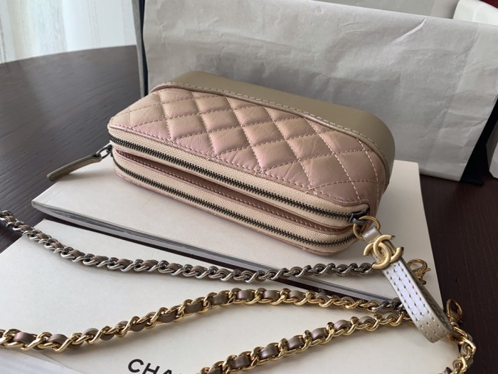  Handbag  Chanel A94505 size 19 cm 