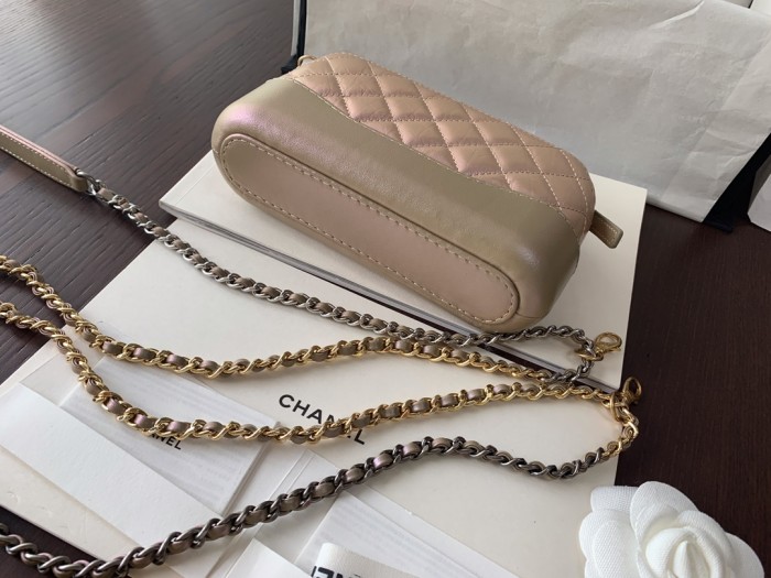  Handbag  Chanel A94505 size 19 cm 