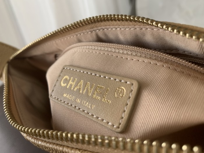 Handbag  Chanel 50920 size 25cmx14cmx5 cm 