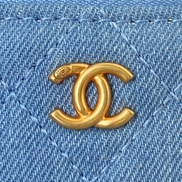  Handbag  Chanel AP1447 size 11*8.5*7 cm