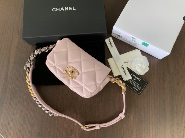  Handbag  Chanel AS1163 size 20cmx11cmx5.5 cm