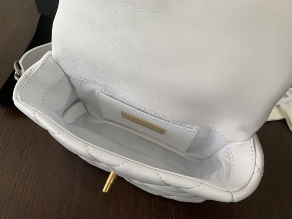  Handbag  Chanel AS1163 size 20cmx11cmx5.5 cm