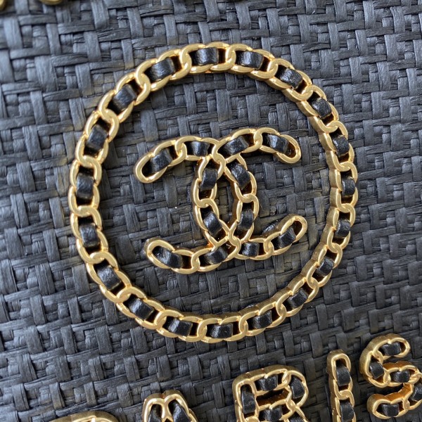  Handbag Chanel 66942  size 42 27.5 14 cm