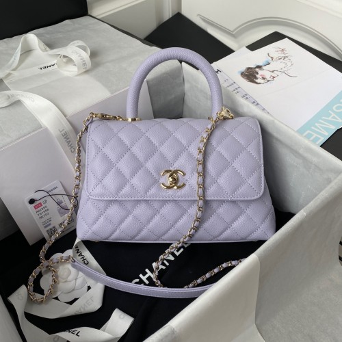  Handbag  Chanel   92990  𝑠𝑖𝑧𝑒 23 cm