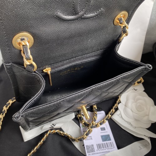  Handbag Chanel AS2356 size 14.5 X 18 X 8  cm